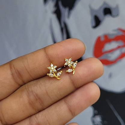 Flower mini studs (ball screwback)