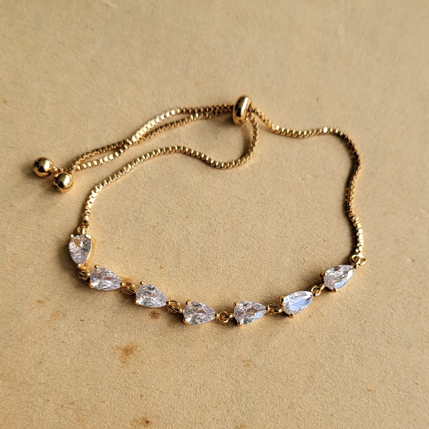 Droplet bracelet