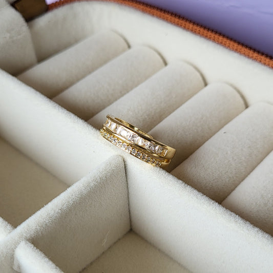 Saloni finger ring