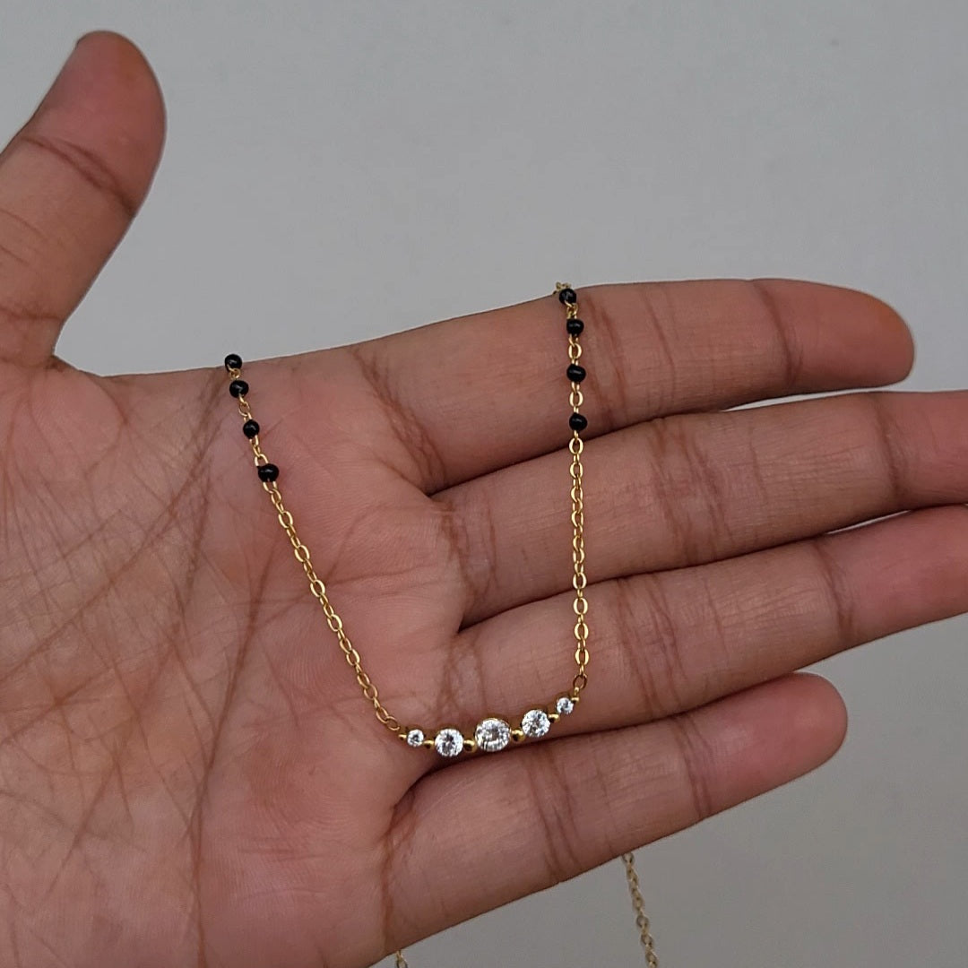 Anaya mangalsutra