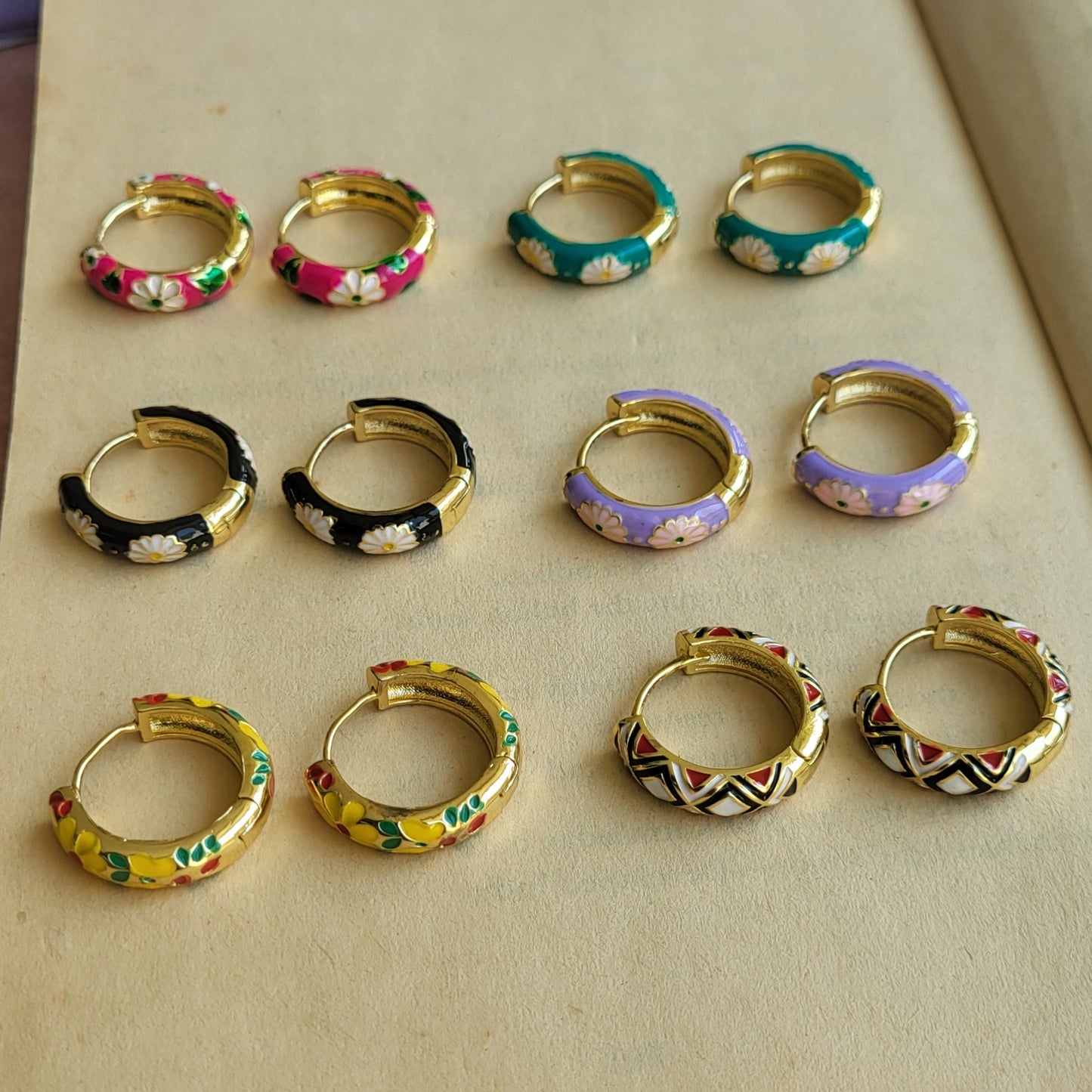 Vintage enamel hoops