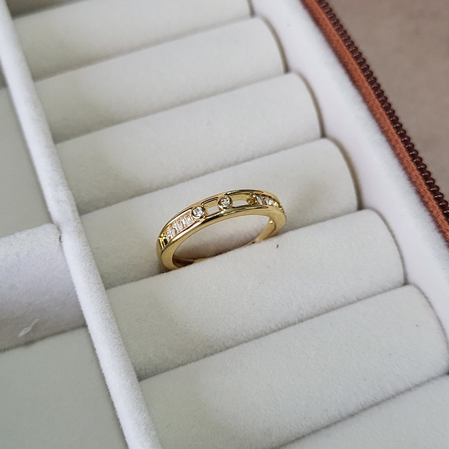 Peony finger ring