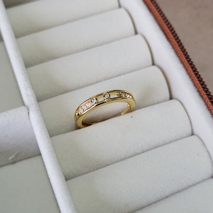 Peony finger ring