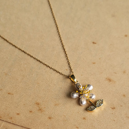Pollen pendant chain