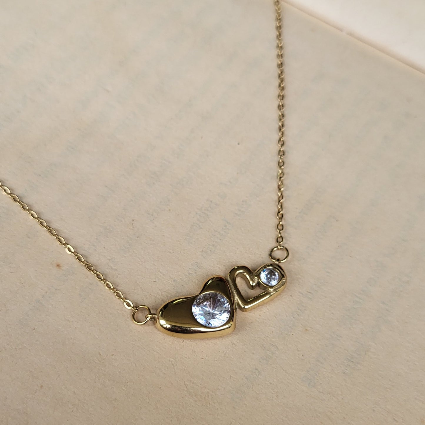 Dual heart pendent chain