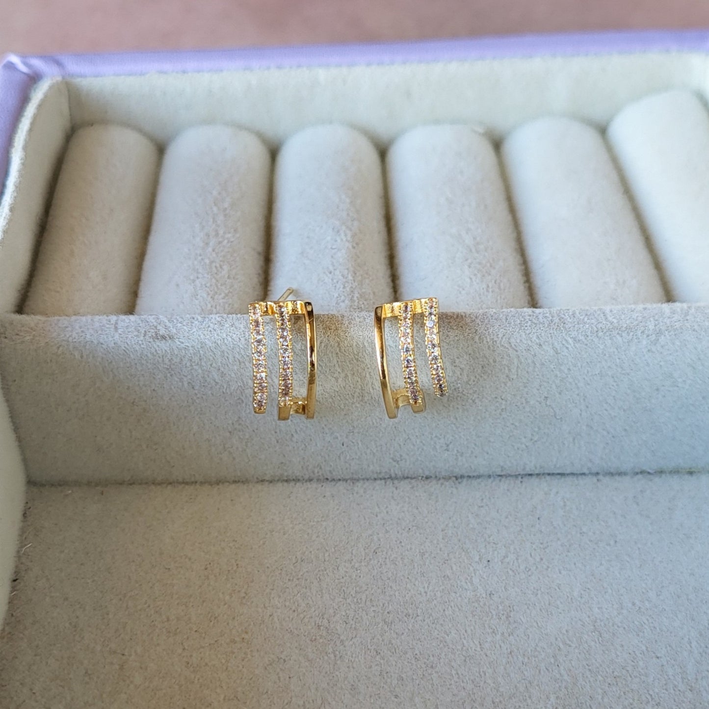 Ria cuff studs