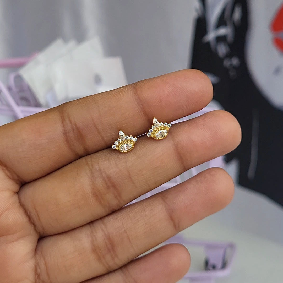 Kanak mini studs (flat screwback)