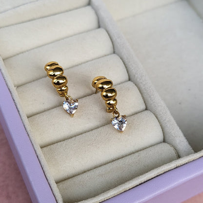 Sona hook studs