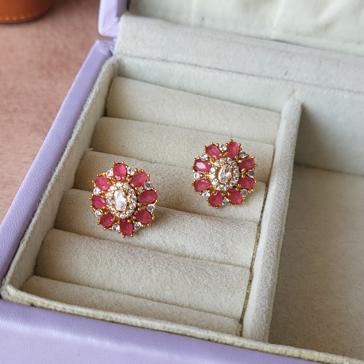 Aarohi studs