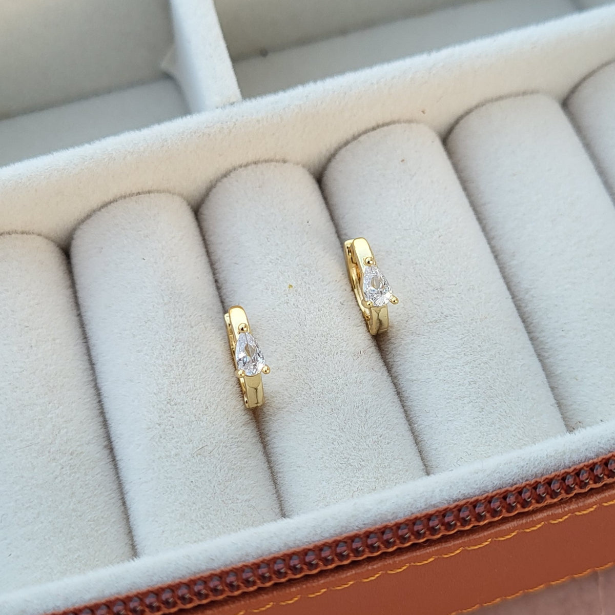 Nancy mini hoops