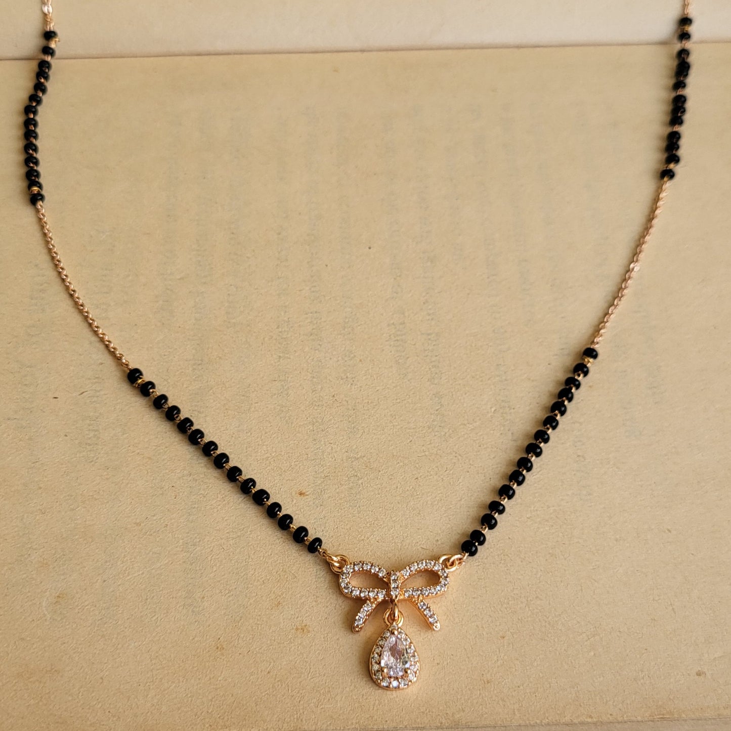 Bow mangalsutra