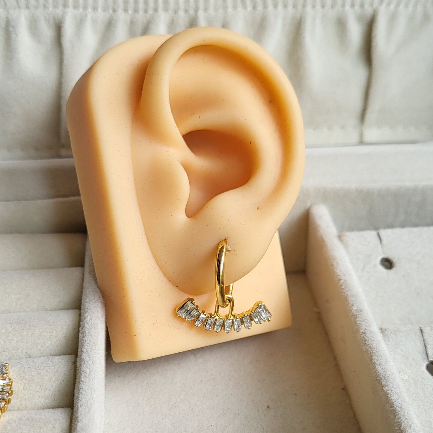 Dangle hoops