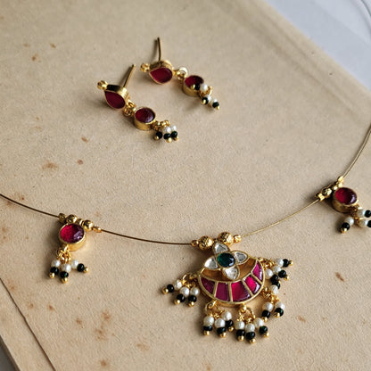Chandini invisible necklace