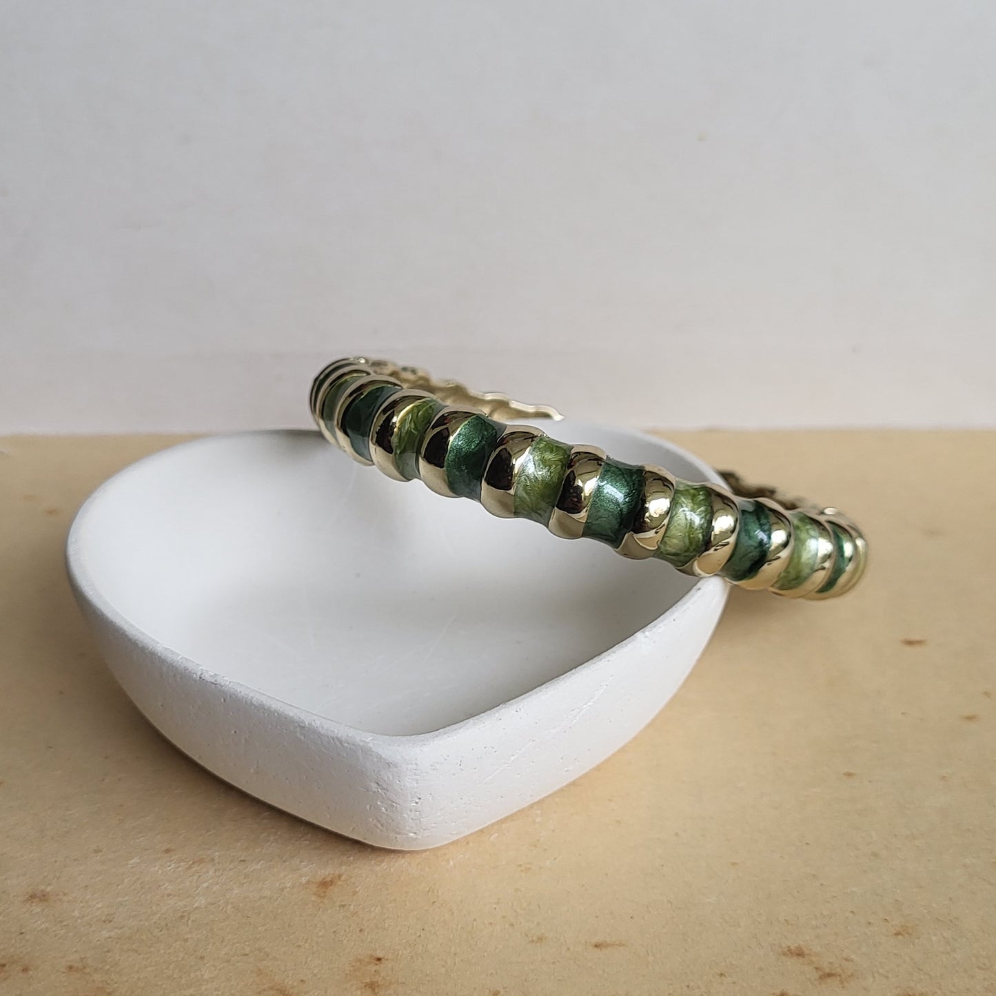 Vintage kada