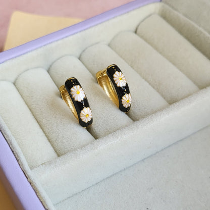 Vintage enamel hoops