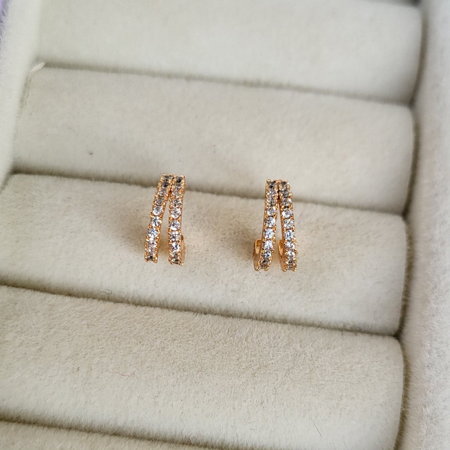Laila studs