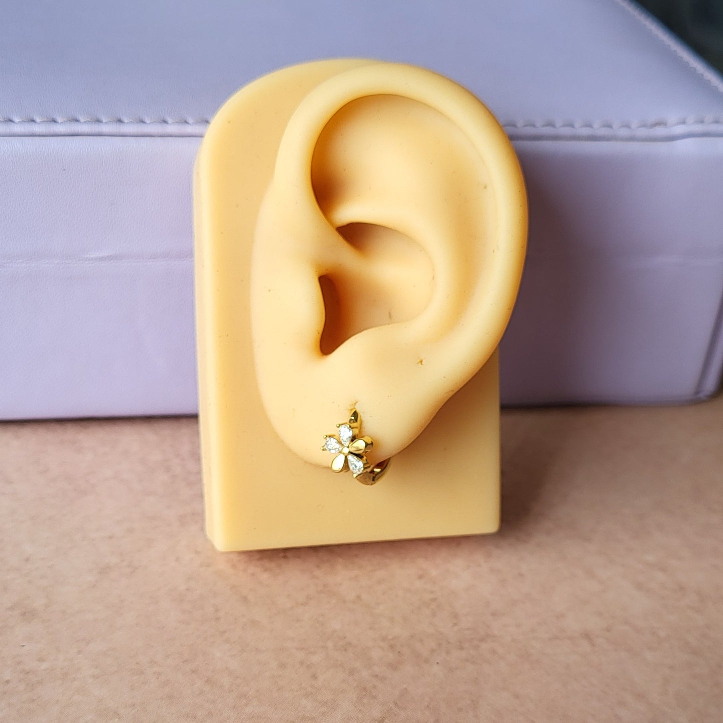 Bloom hoops
