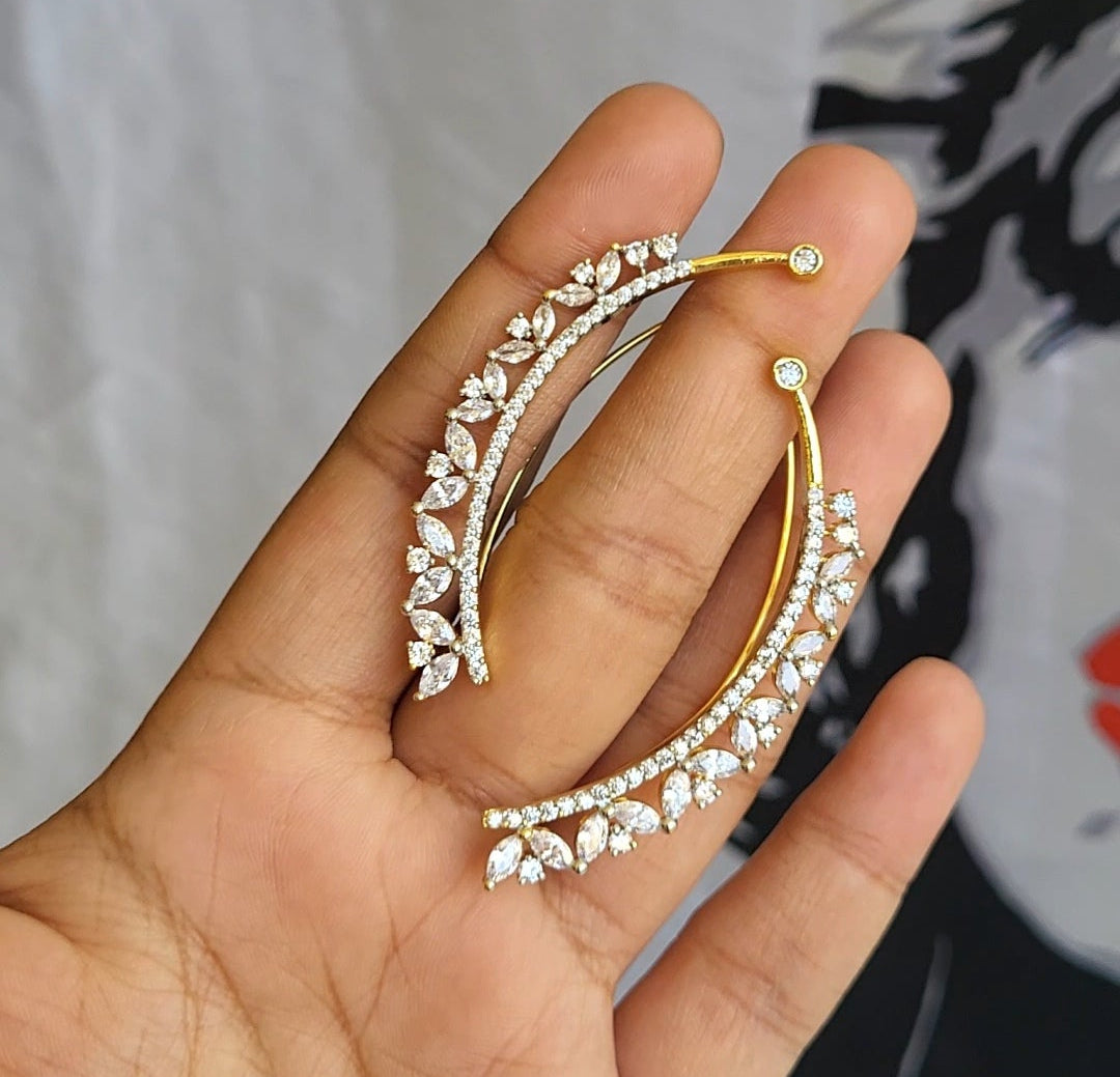 Jasmine earcuff