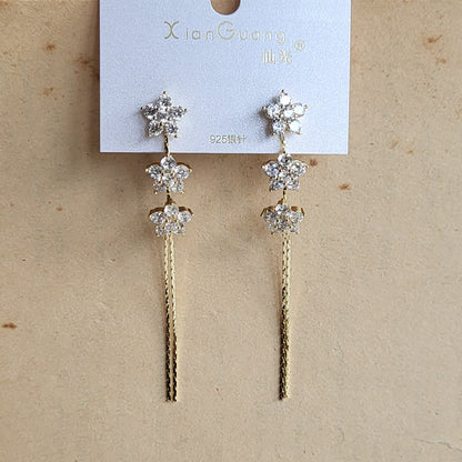 Bloom tassels