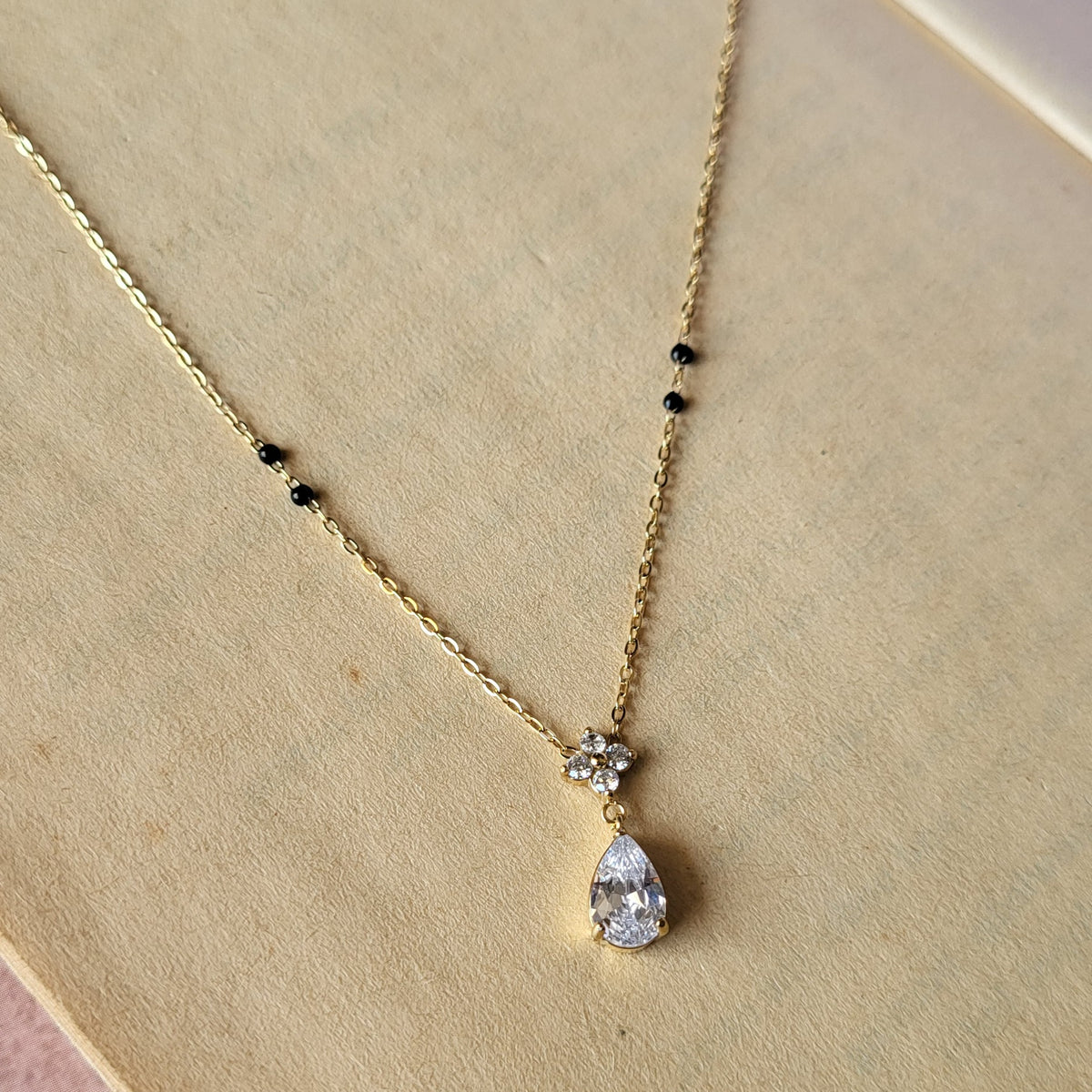 Fleur drop Mangalsutra