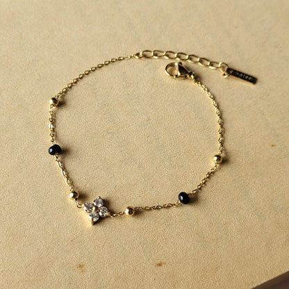 Hand mangalsutra