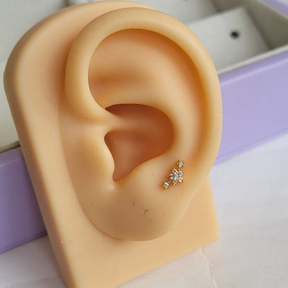 Taara mini studs (flat screwback)