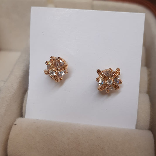 CROWN Studs
