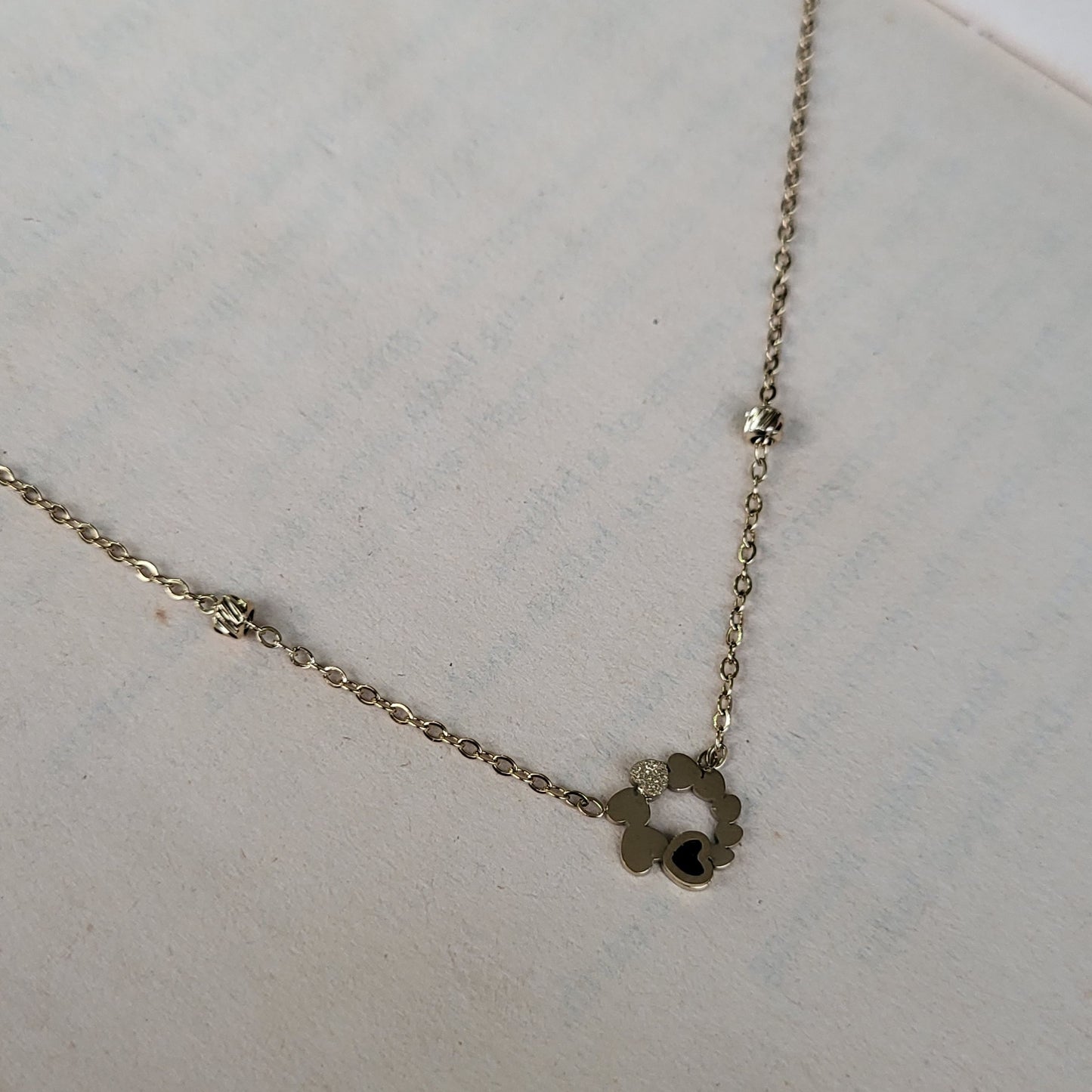Gold heart necklace