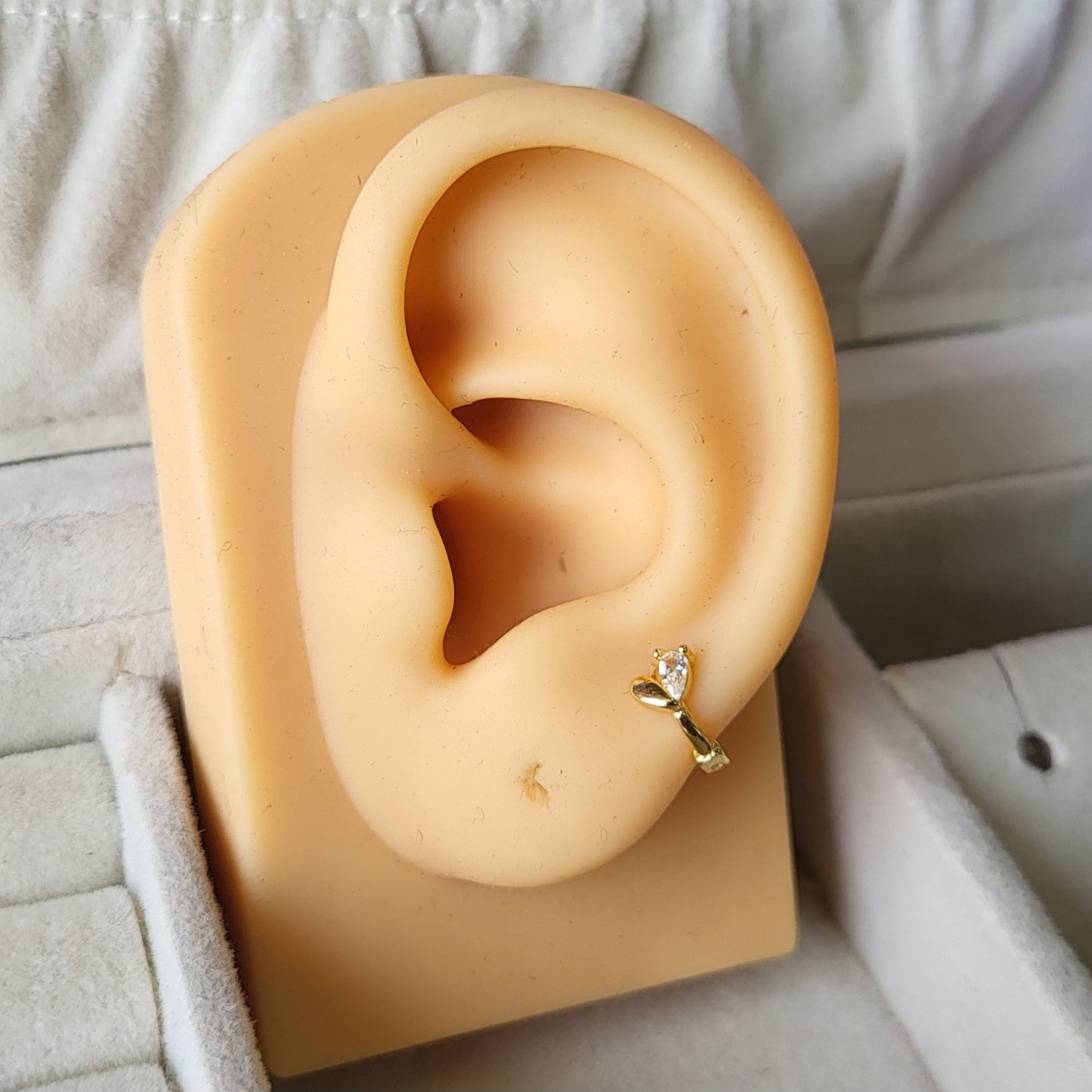 Cupid mini hoops