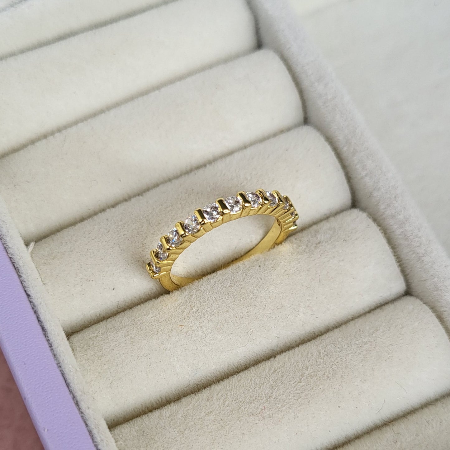 Ria ring