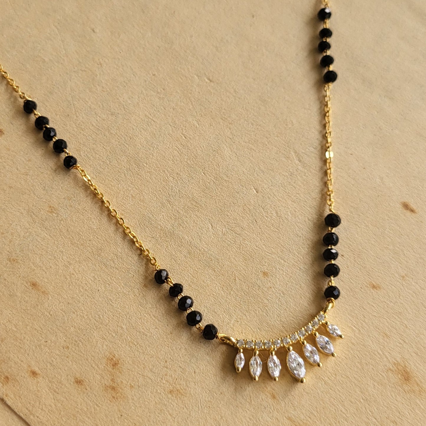 Willow mangalsutra