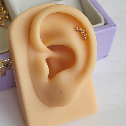 Sera mini studs (ball screwback)