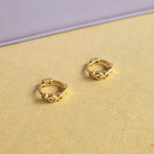 3 stone mini hoops