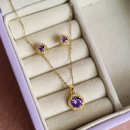 Purple pendant chain