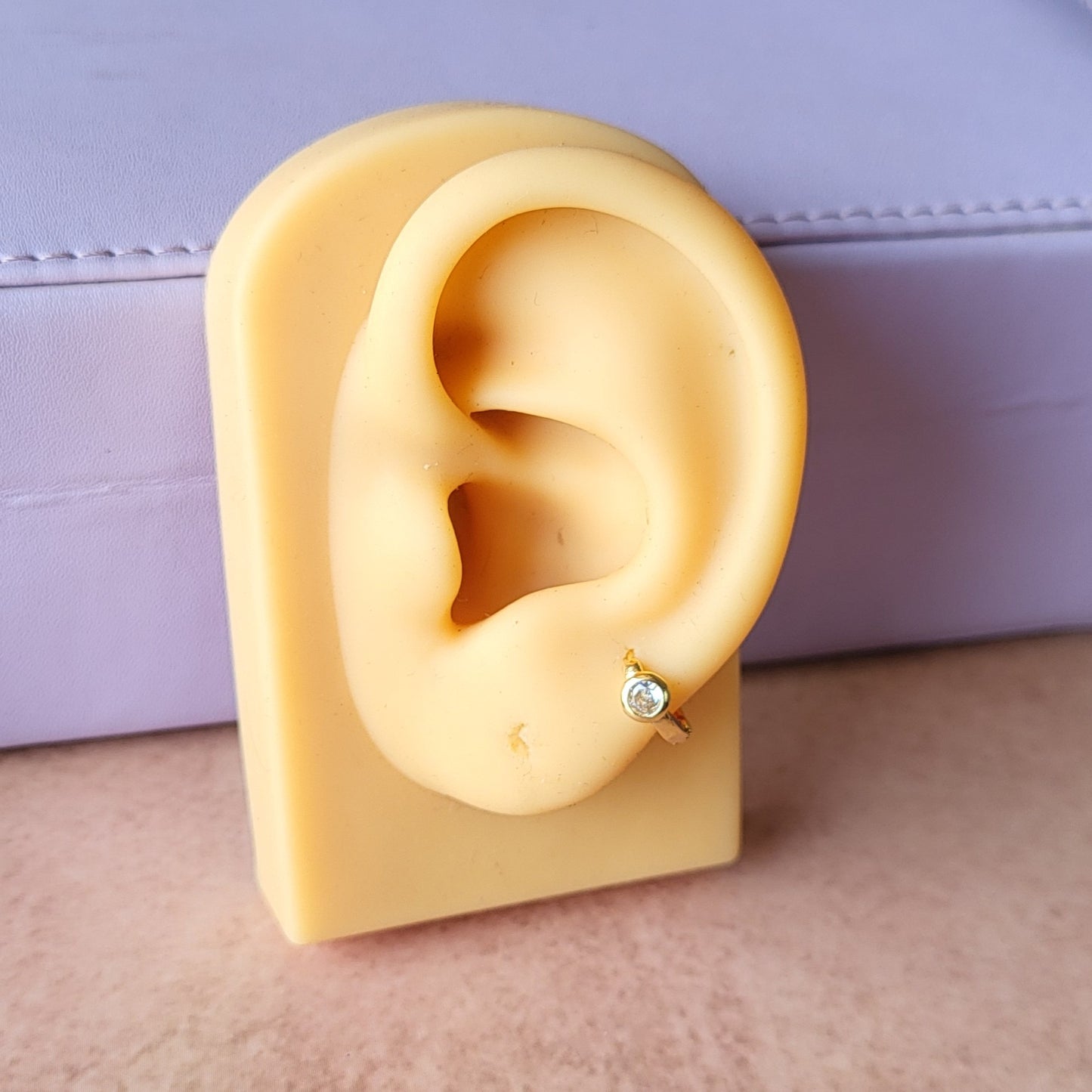 Round mini hoops