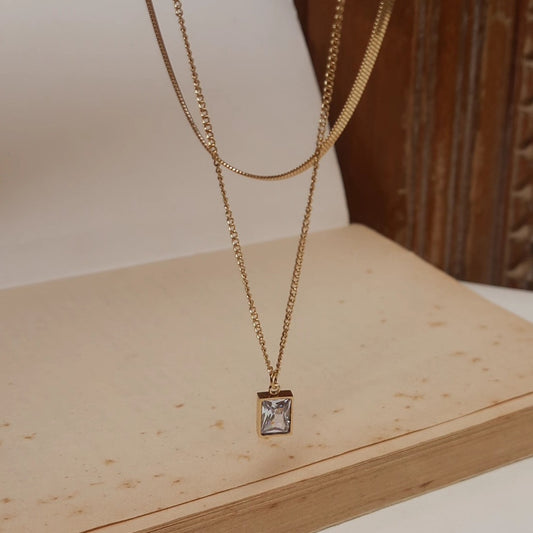 AINAH Layered chain