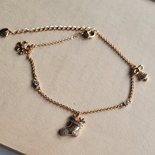 Christmas charms bracelet