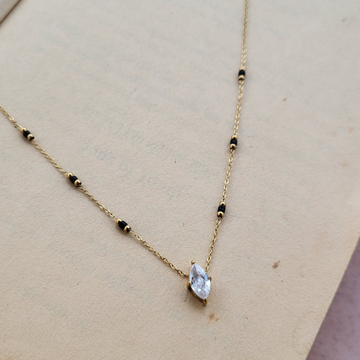 Aisha mangalsutra