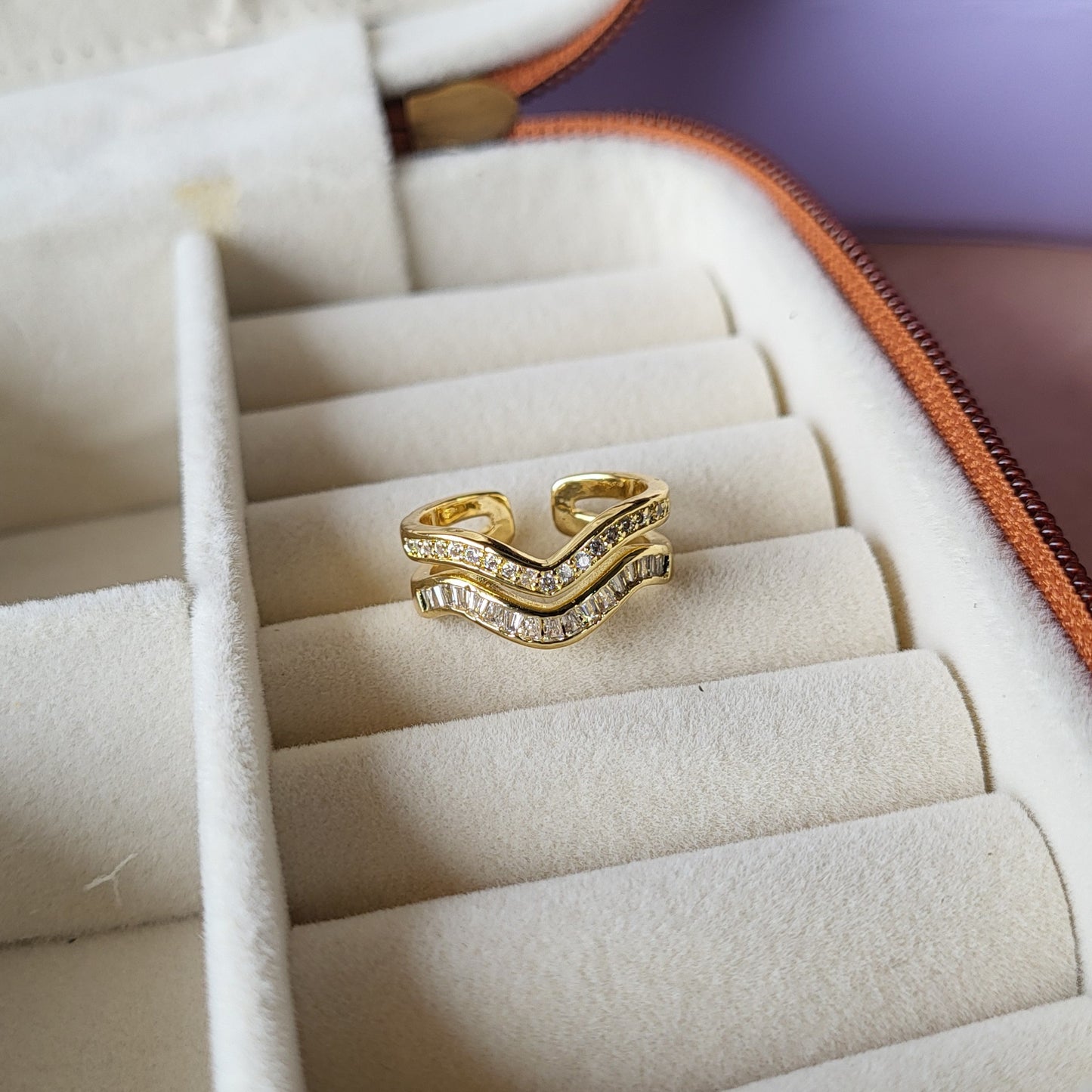 Tarang finger ring