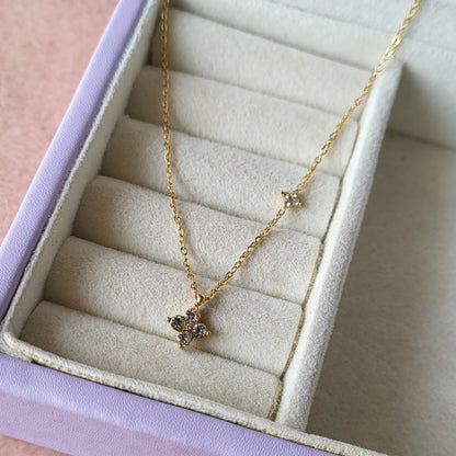 Clover drop necklace