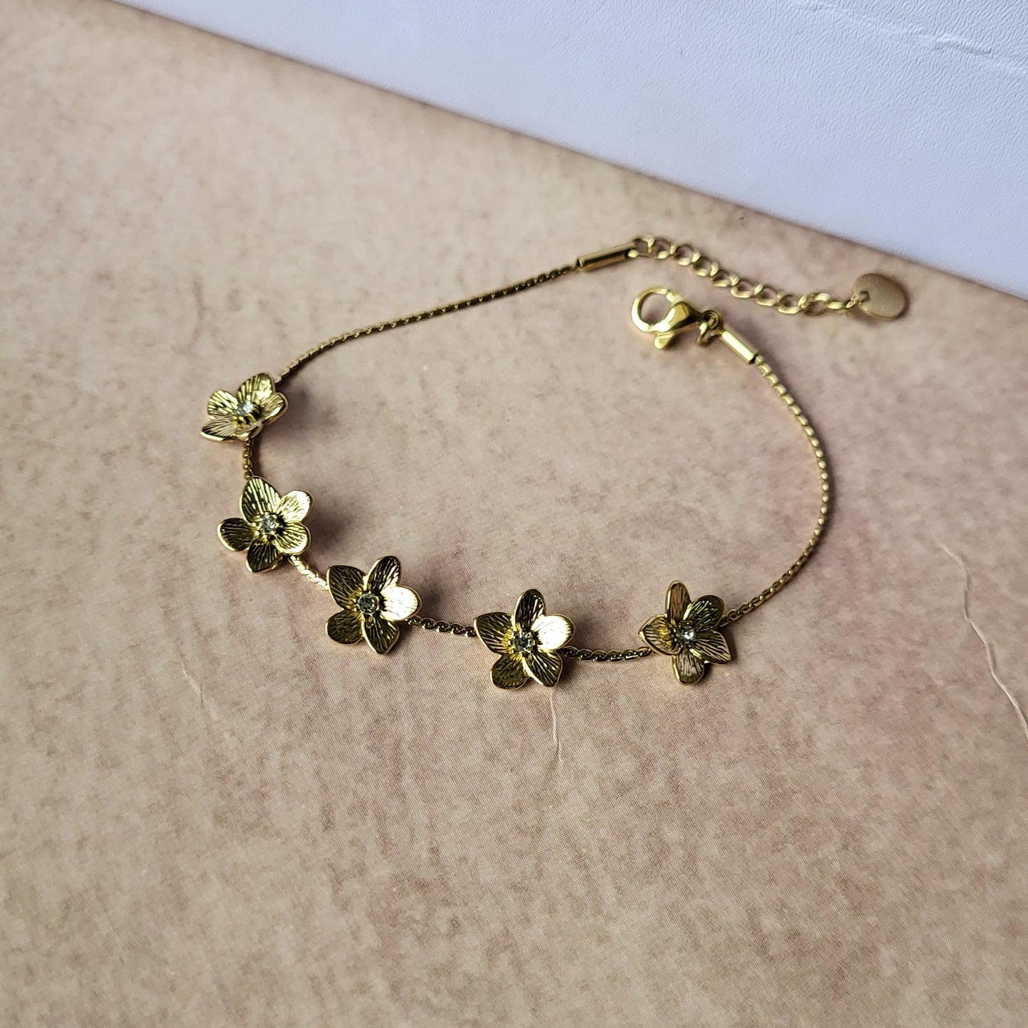 Daisies bracelet