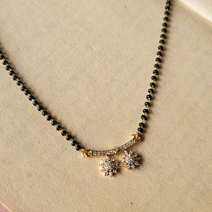 Dual flower mangalsutra