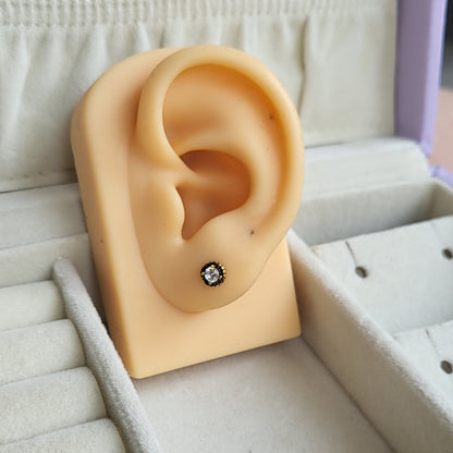 Sona studs (ball screwback)