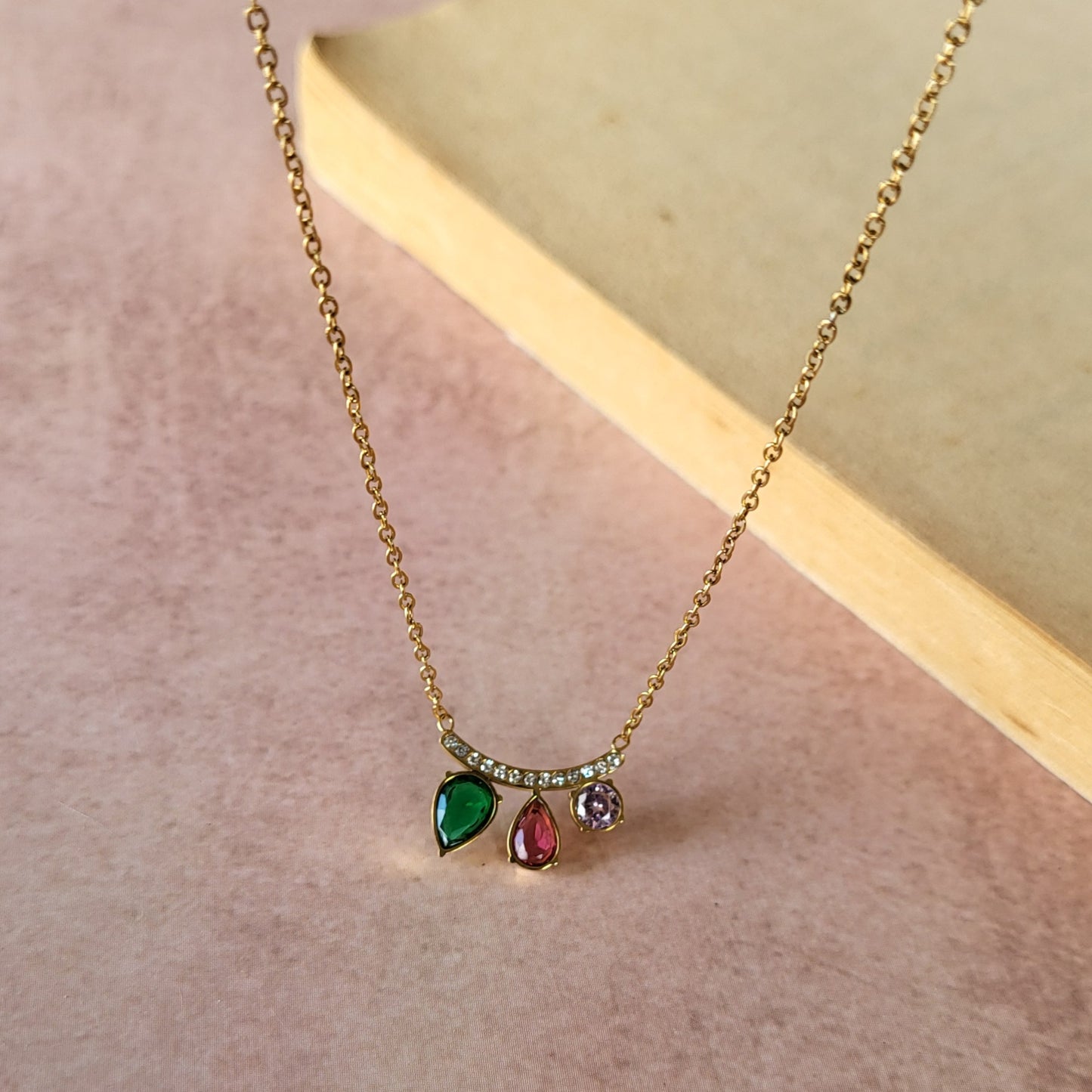 Willow pendant chain