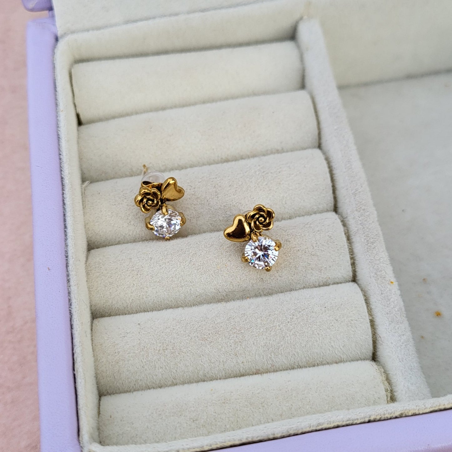 Heart rose studs