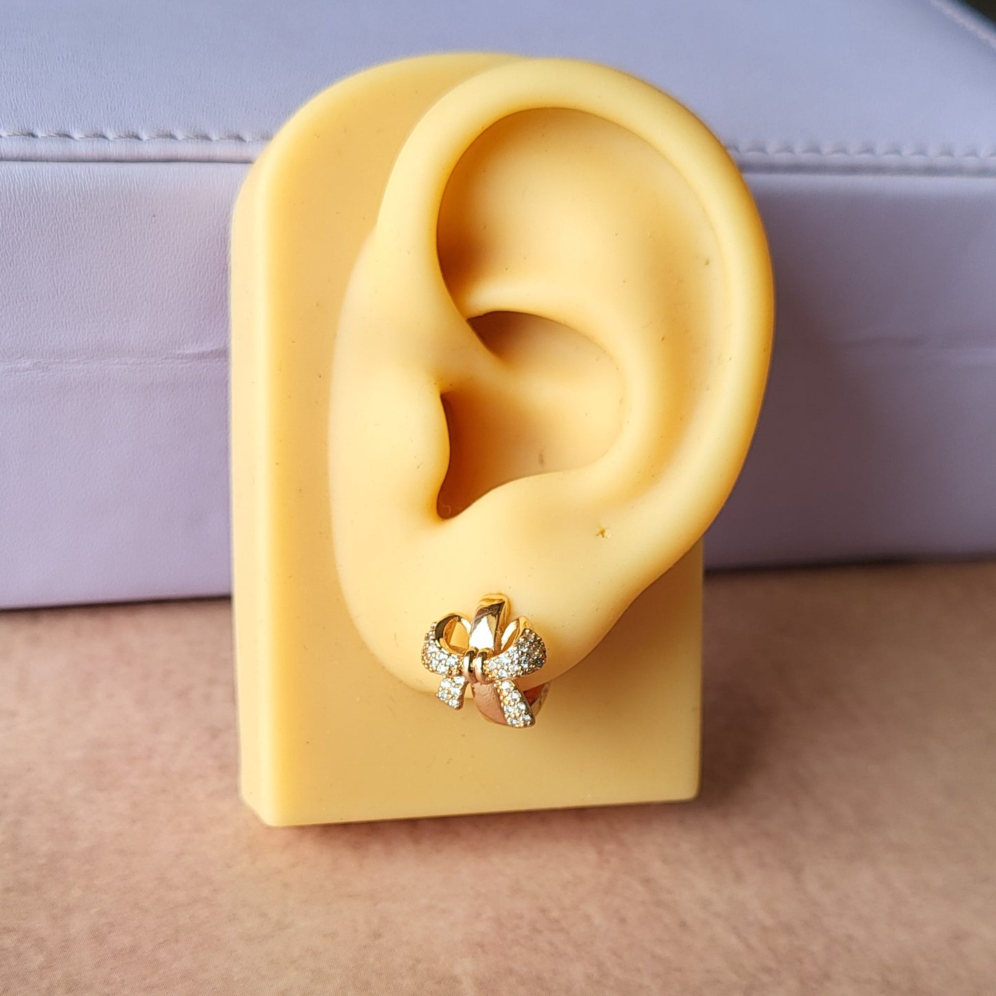 Bow hoops