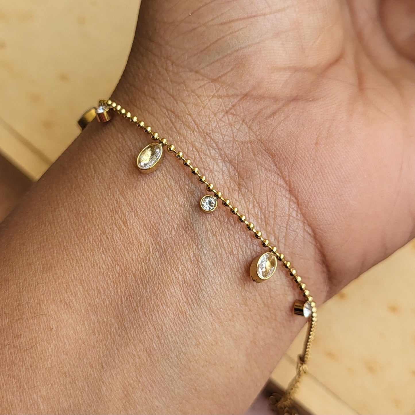 Oval bracelet