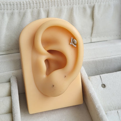 Kanak mini studs (flat screwback)