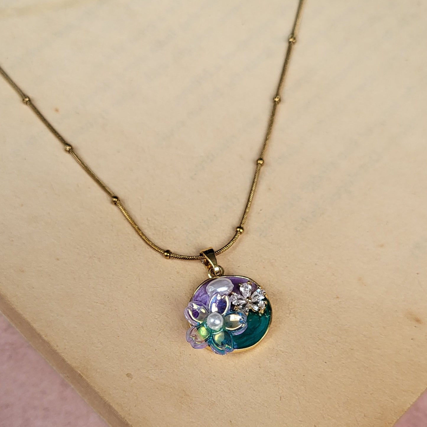 Lavender pendant chain