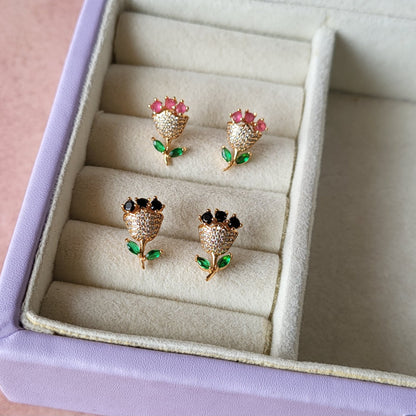 Yaara studs